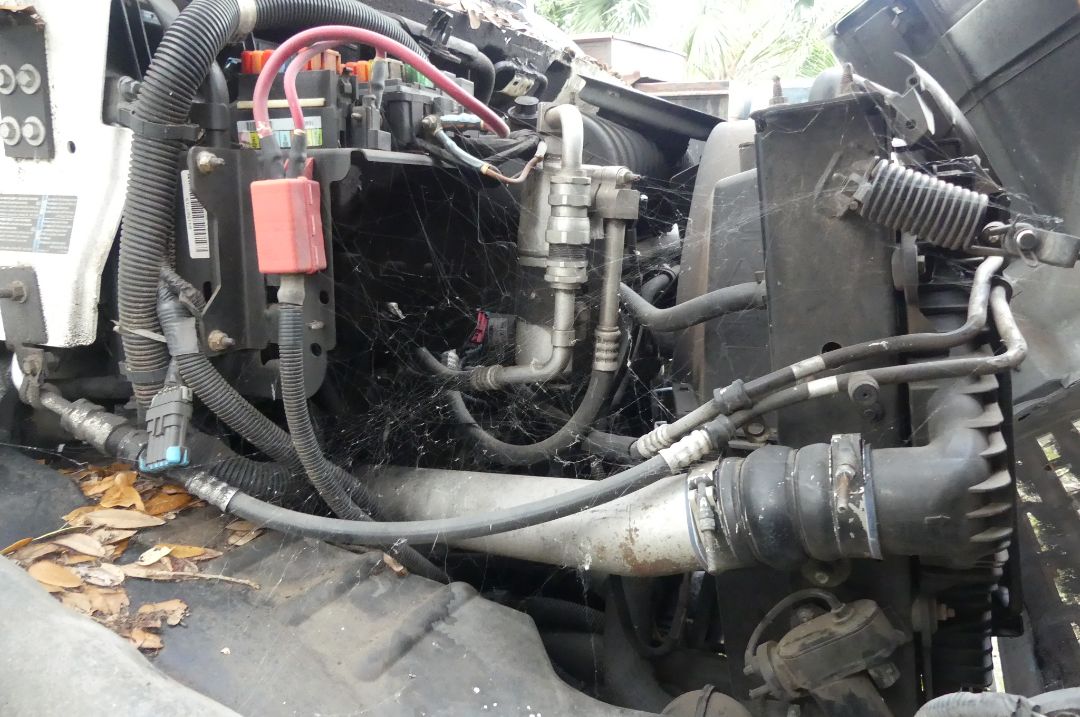 2004 GMC C7C042 - Image 14